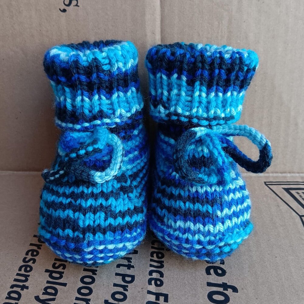 Cute Baby Booties Knit Baby Boots Baby Shower Booties Blue Ombre Size 6-9 Months